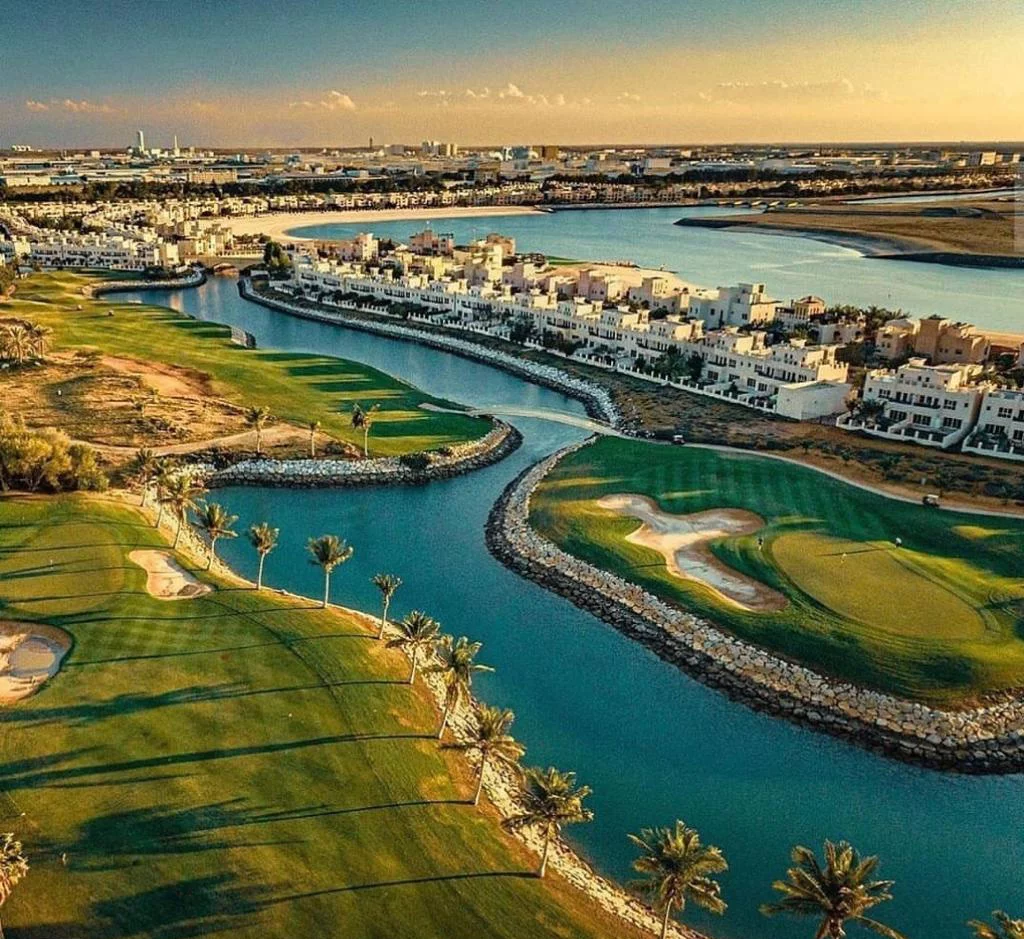 Al Hamra Village & Marina