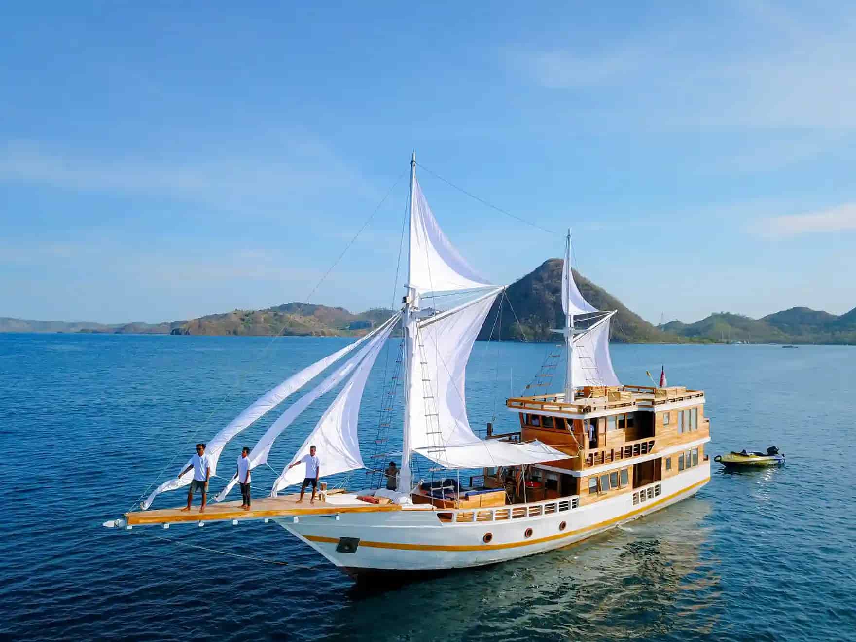 Raja Ampat honeymoon