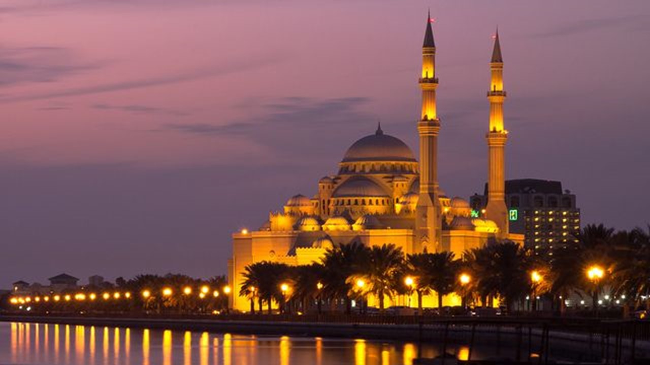 Ai Noor Mosqure